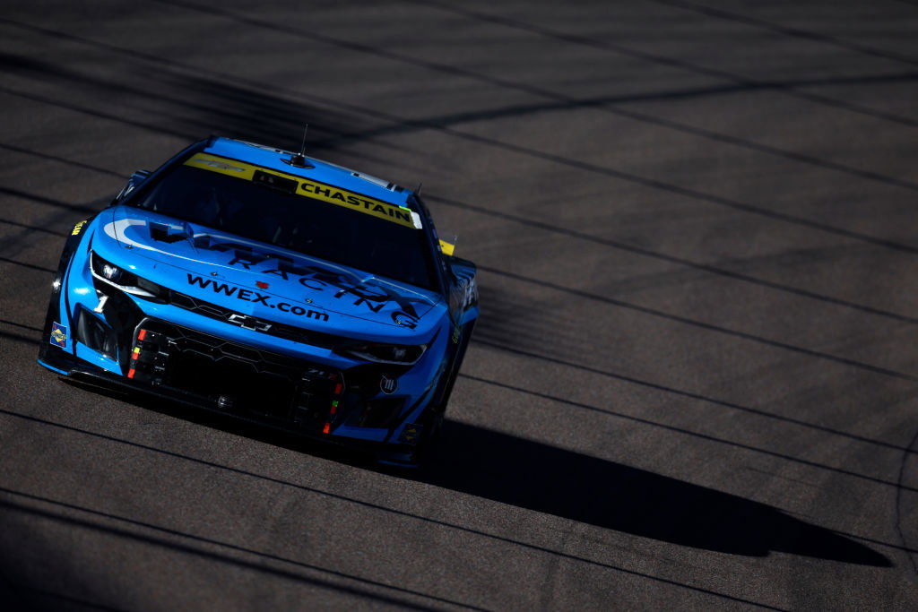 NASCAR at Phoenix: Cinderella Story Ends in Disappointment for Ross Chastain, Trackhouse